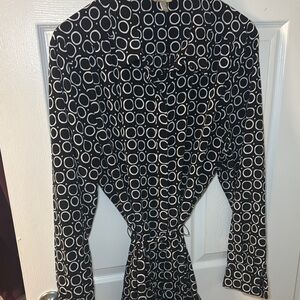 Black and White Circle Print Tie-Waist Shirt Dress
